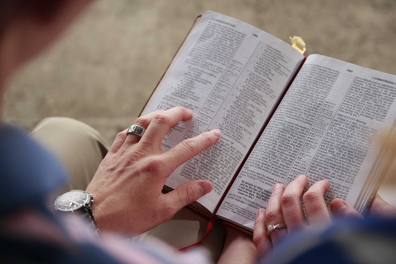 Los Primeros Cristianos en la Biblia: ¿Cómo era su Vida?